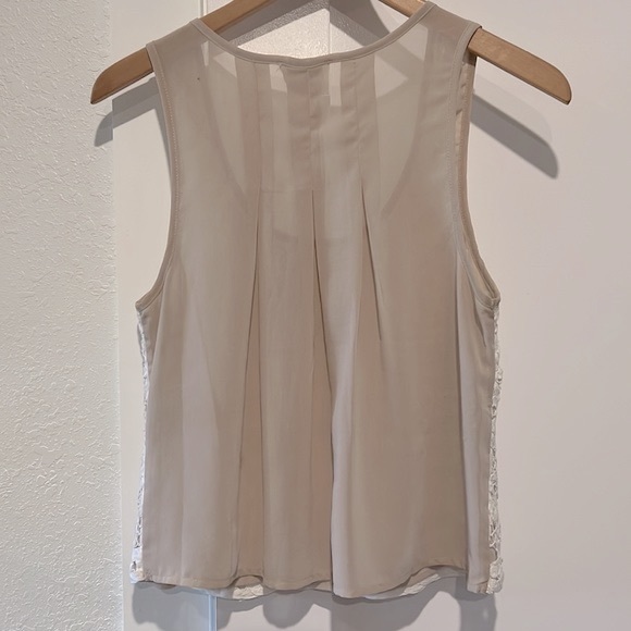 Lacey Tank - Picture 5 of 5